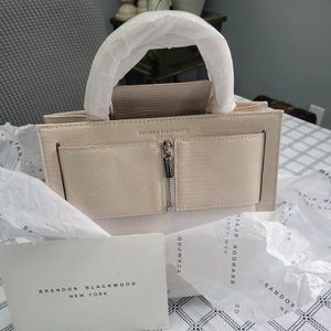 Brandon Blackwood Kuei Ivory Lizard - Medium